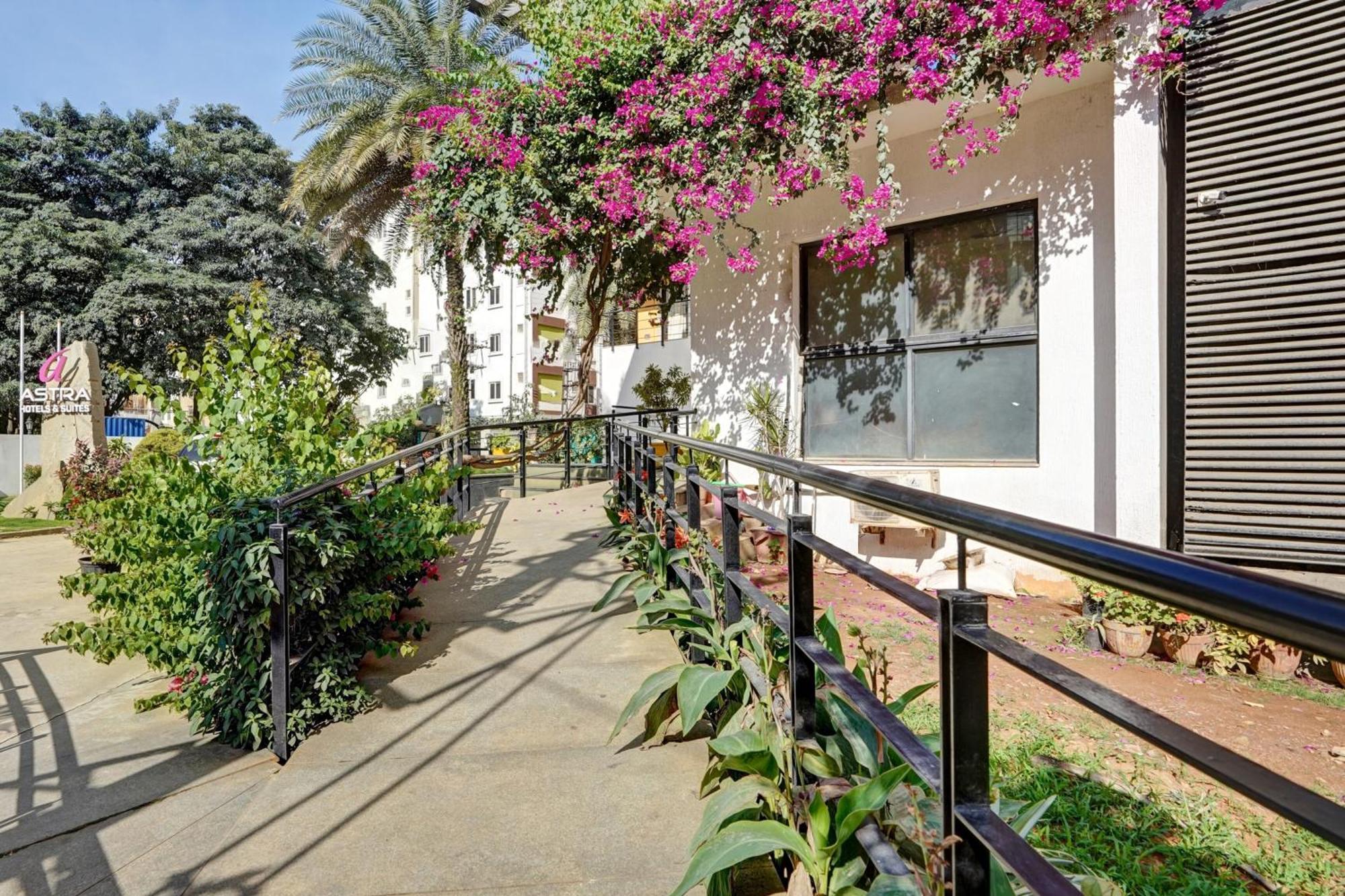 Astra Hotels & Suites - Marathalli Bangalore Luaran gambar